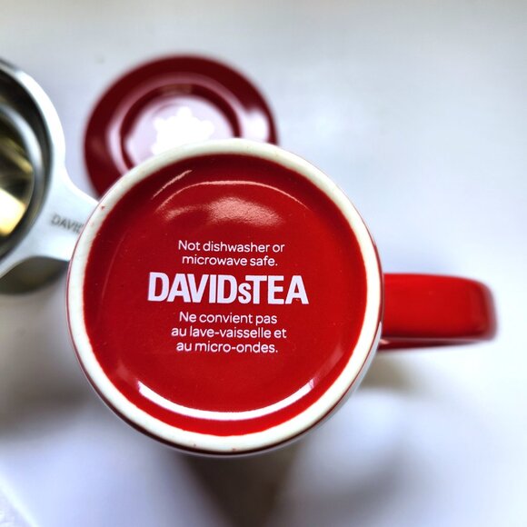 David’s Tea The Perfect Mug Reindeer and Snowflakes with Lid and Infuser Clean - Picture 9 of 10